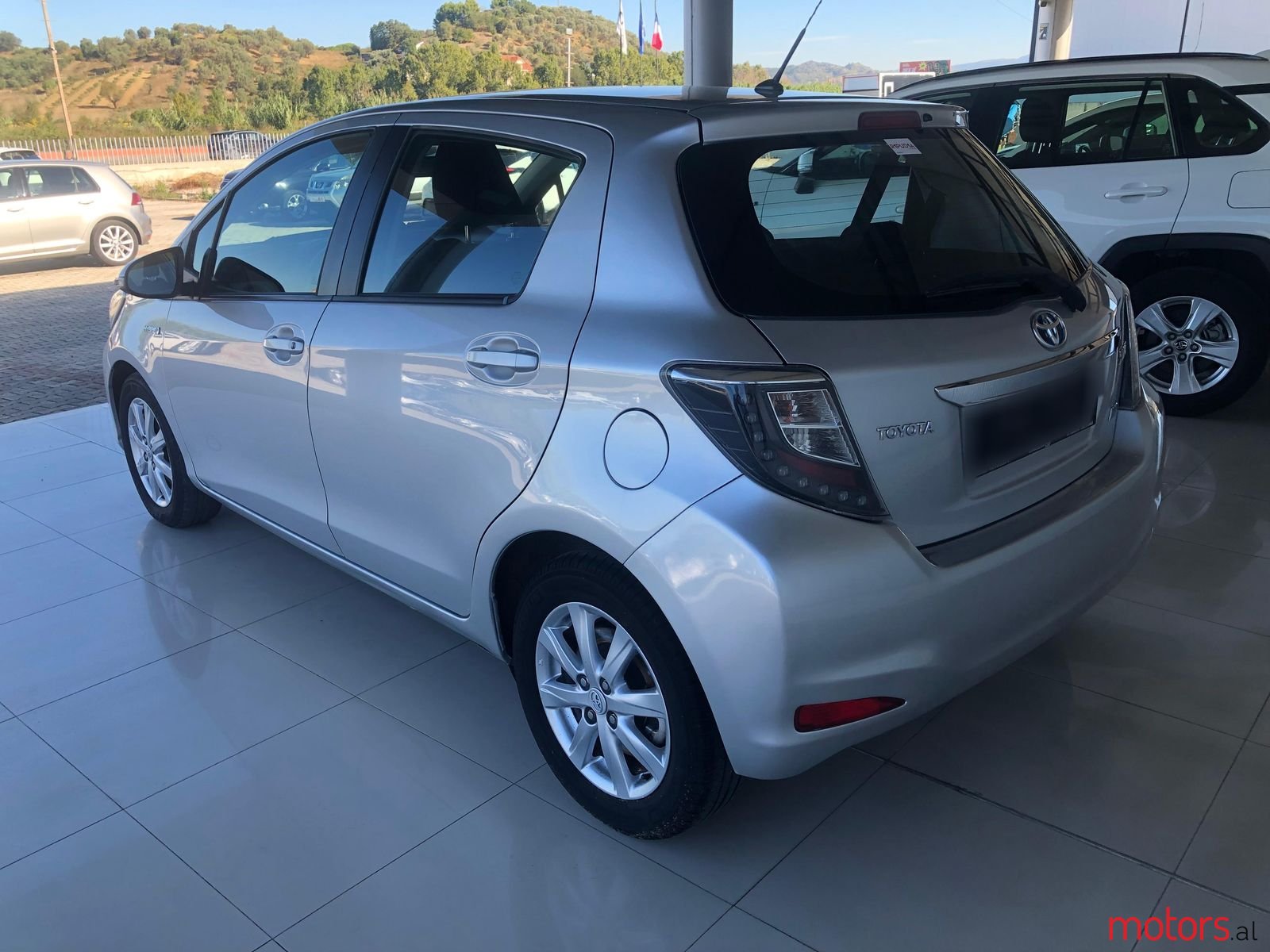 2014' Toyota Yaris photo #4