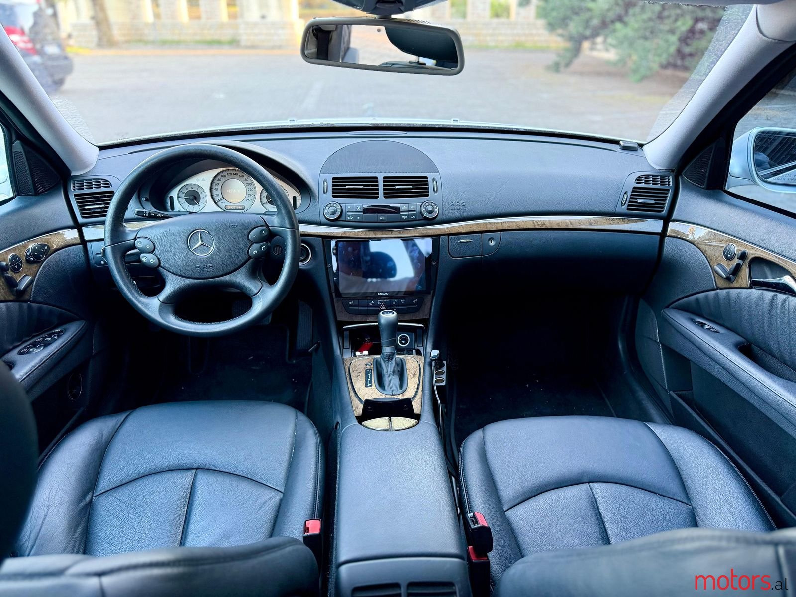 2008' Mercedes-Benz E 200 photo #4