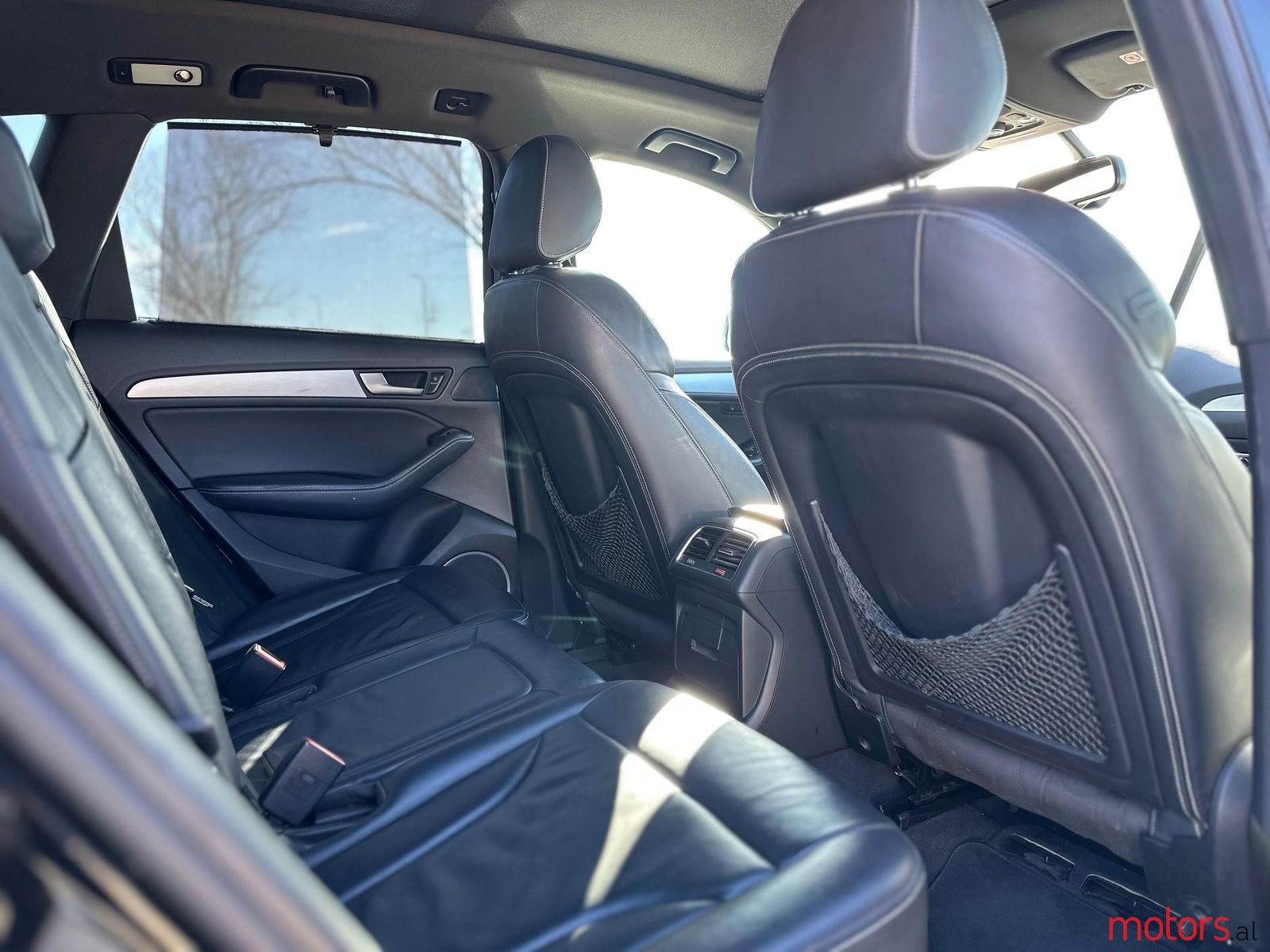 2014' Audi SQ5 photo #2