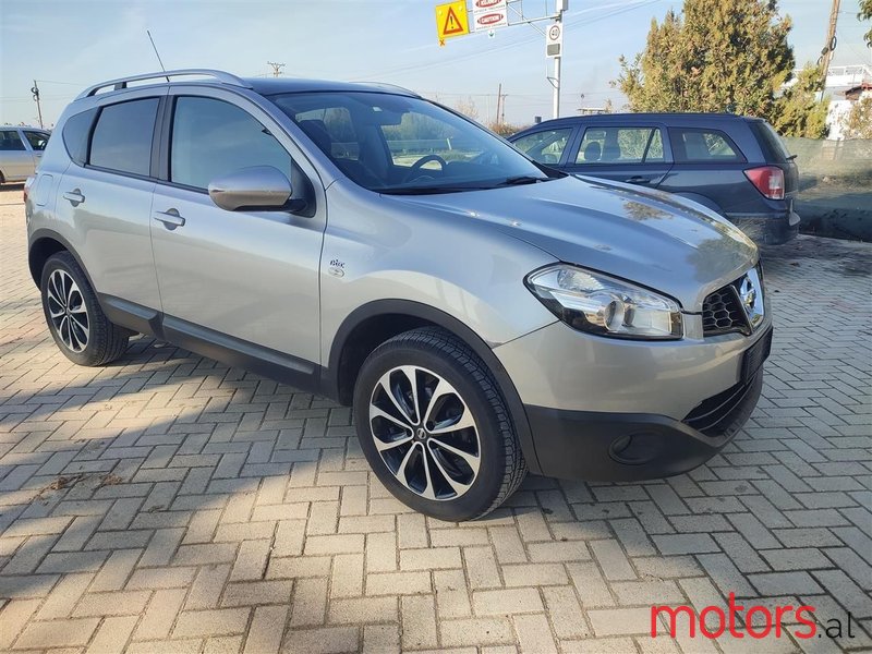 2012' Nissan Qashqai photo #1