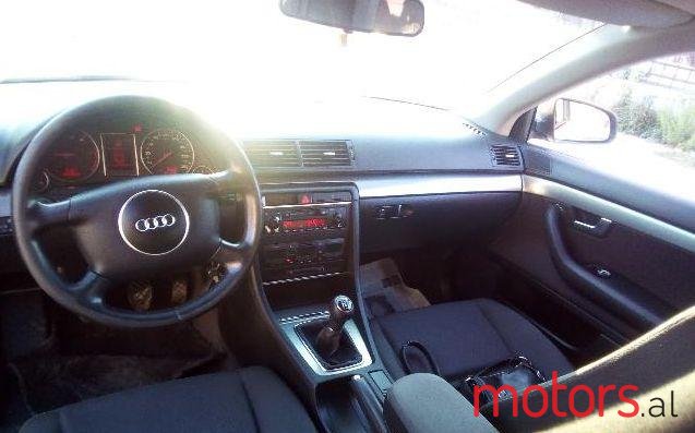 2002' Audi A4 photo #1