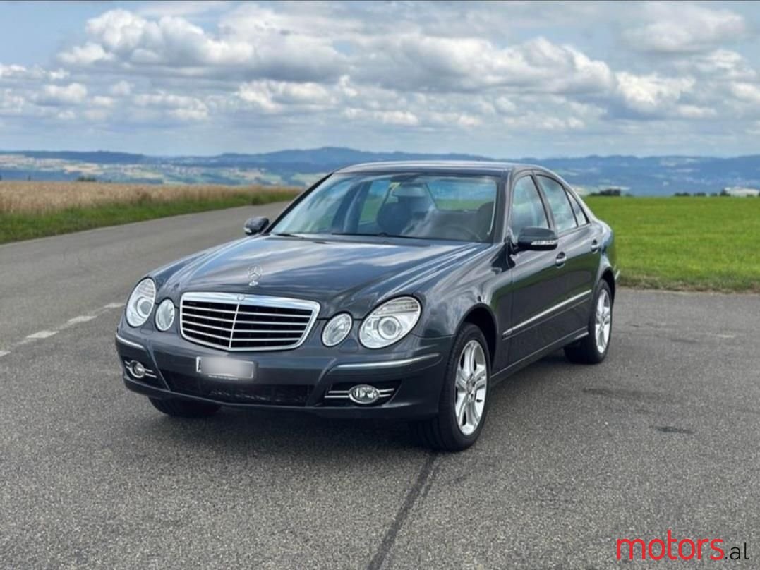 2009' Mercedes-Benz E 280 photo #1