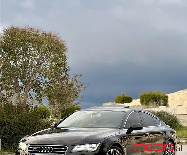2012' Audi A7 photo #1