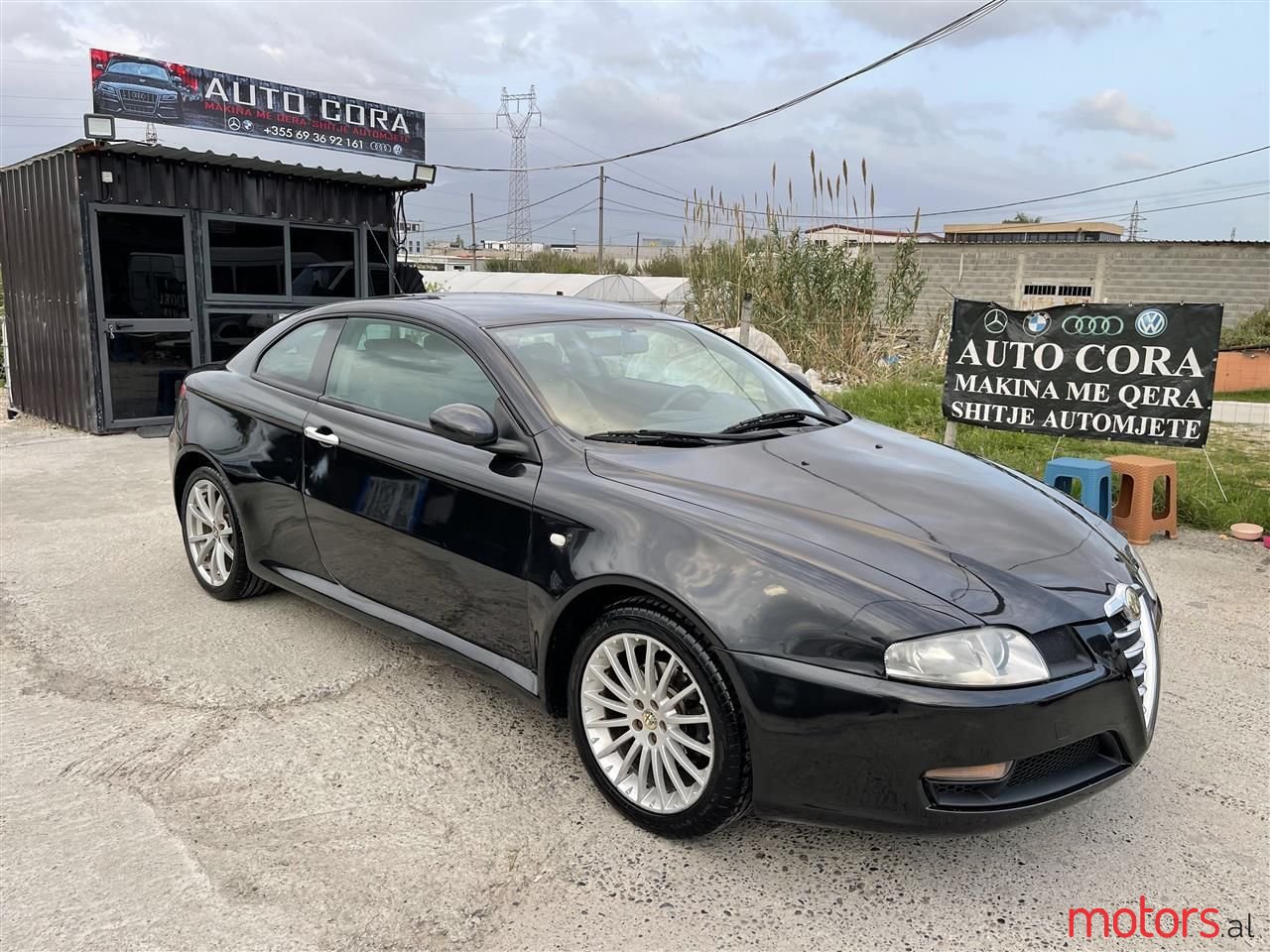2005' Alfa Romeo GT photo #1