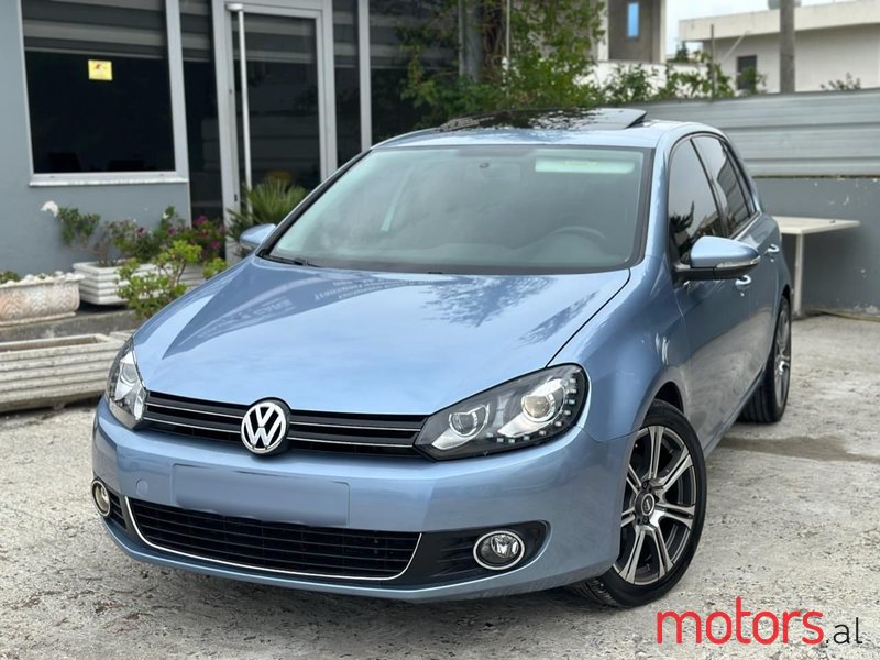 2013' Volkswagen Golf photo #1