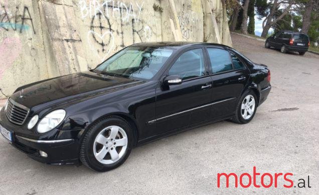 2003' Mercedes-Benz E-Class photo #1