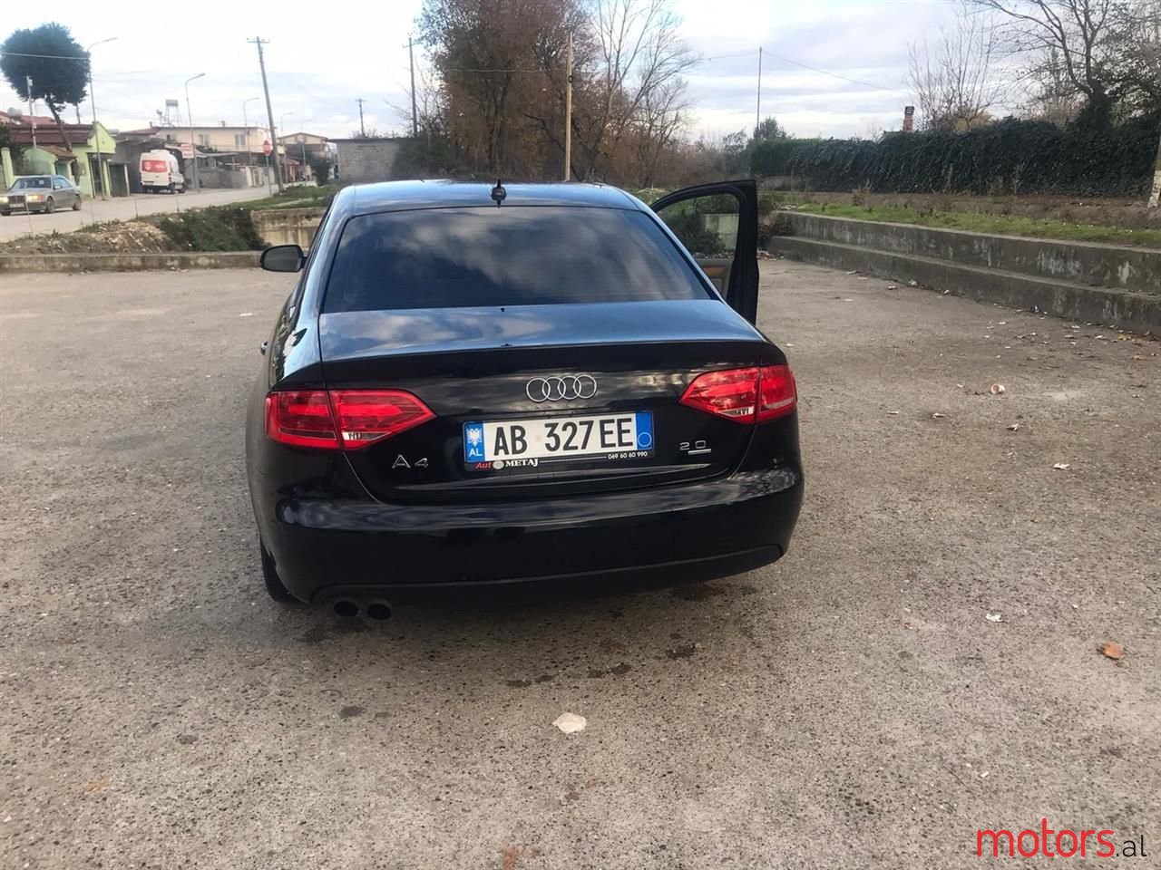 2010' Audi A4 photo #3