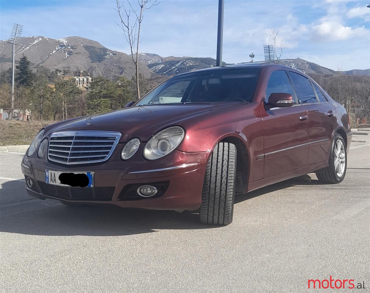 2007' Mercedes-Benz 220 photo #2