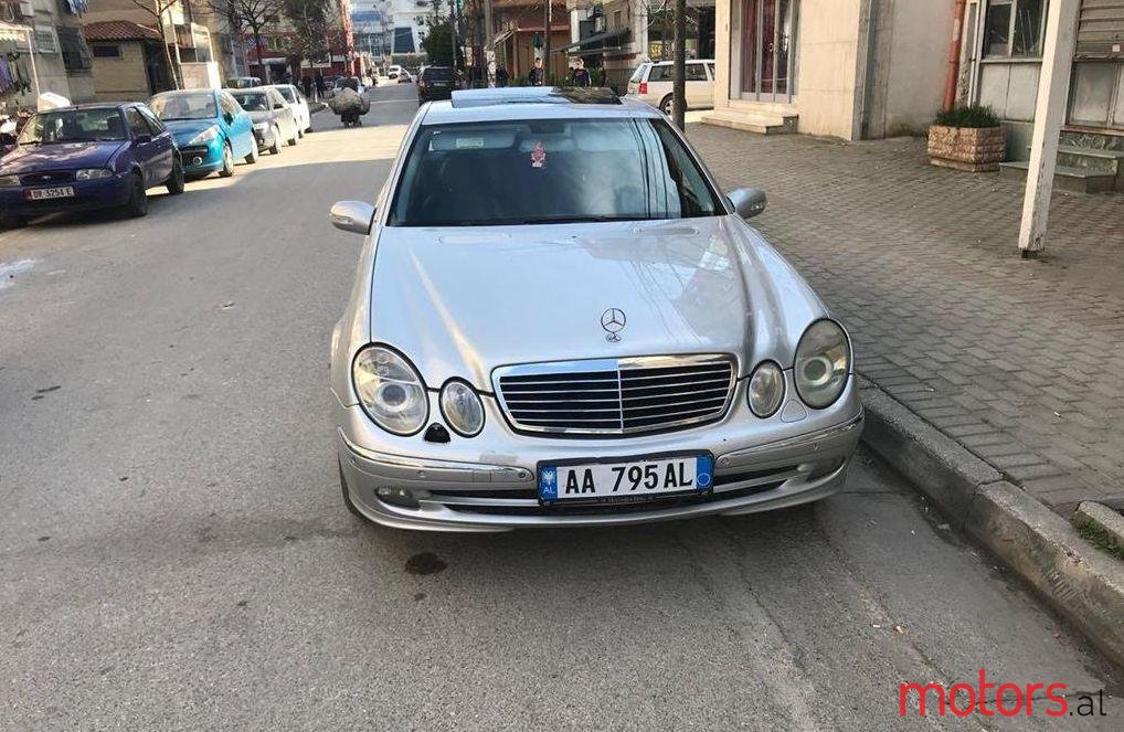 2005' Mercedes-Benz E 320 photo #1