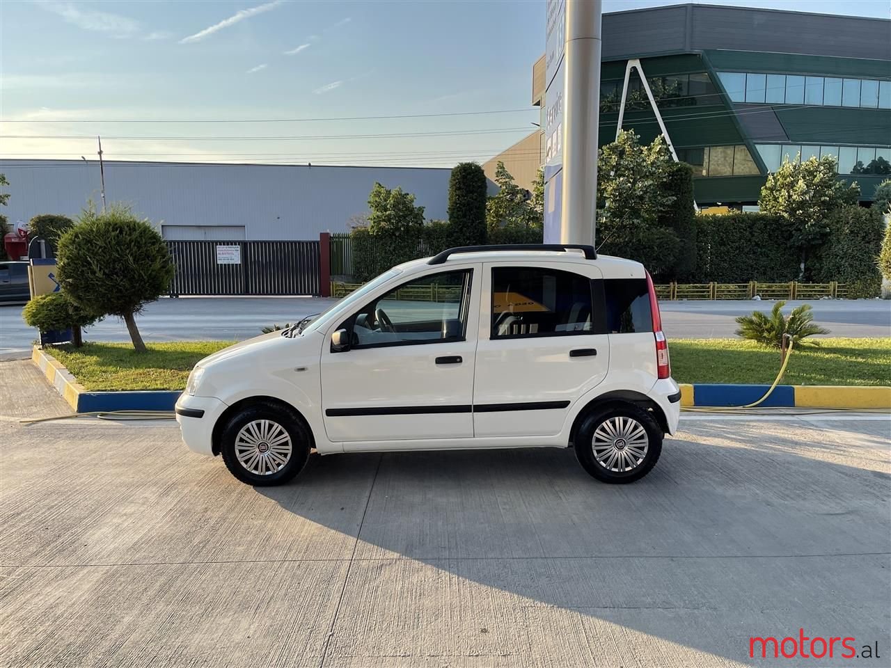 2009' Fiat Panda photo #4