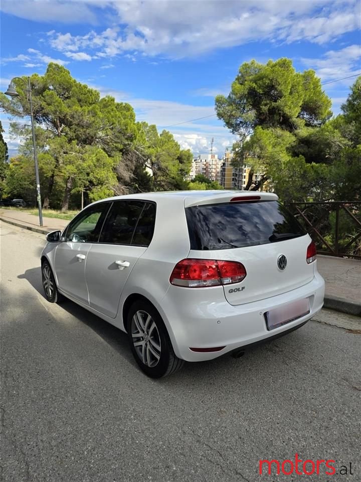 2012' Volkswagen Golf photo #5