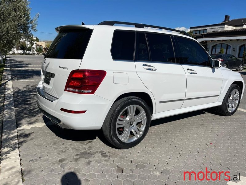 2014' Mercedes-Benz GLK 250 photo #1