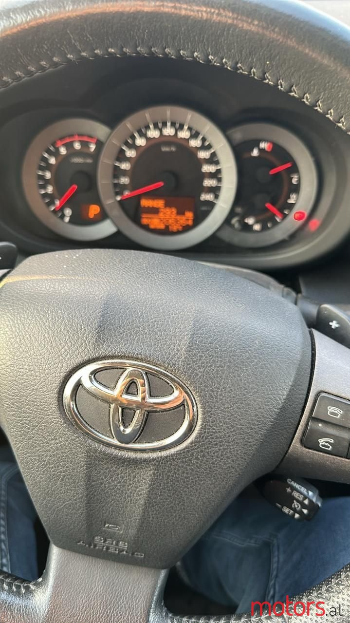 2012' Toyota RAV4 photo #4