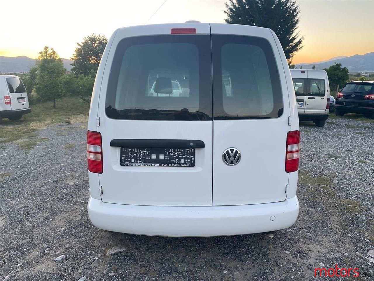 2012' Volkswagen Caddy photo #3