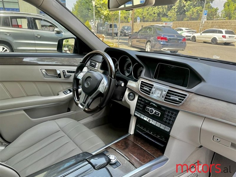 2014' Mercedes-Benz E 55 AMG photo #4