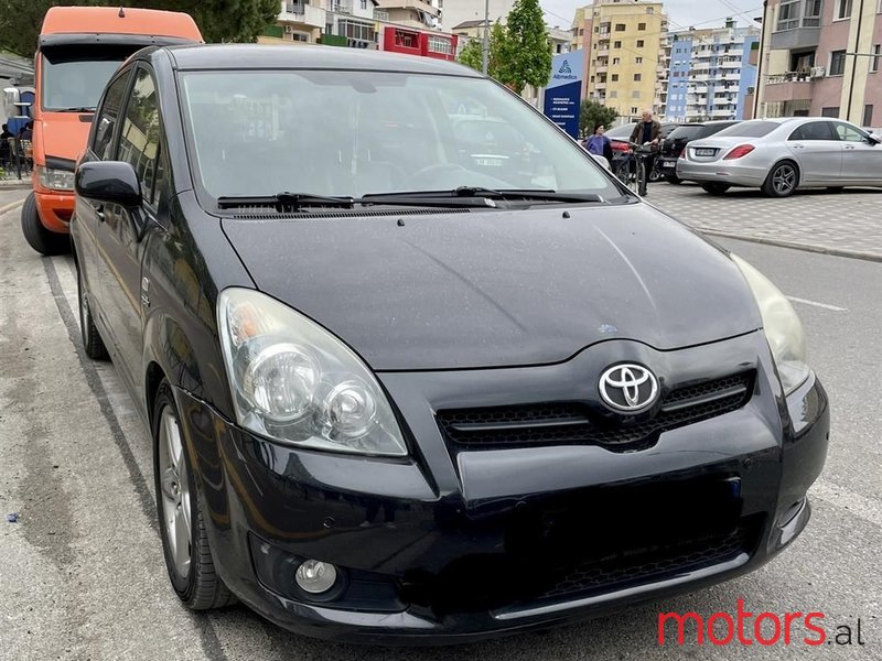 2007' Toyota Corolla Verso photo #4