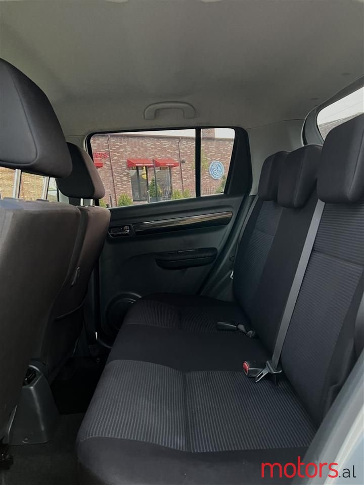 2008' Suzuki Swift photo #6