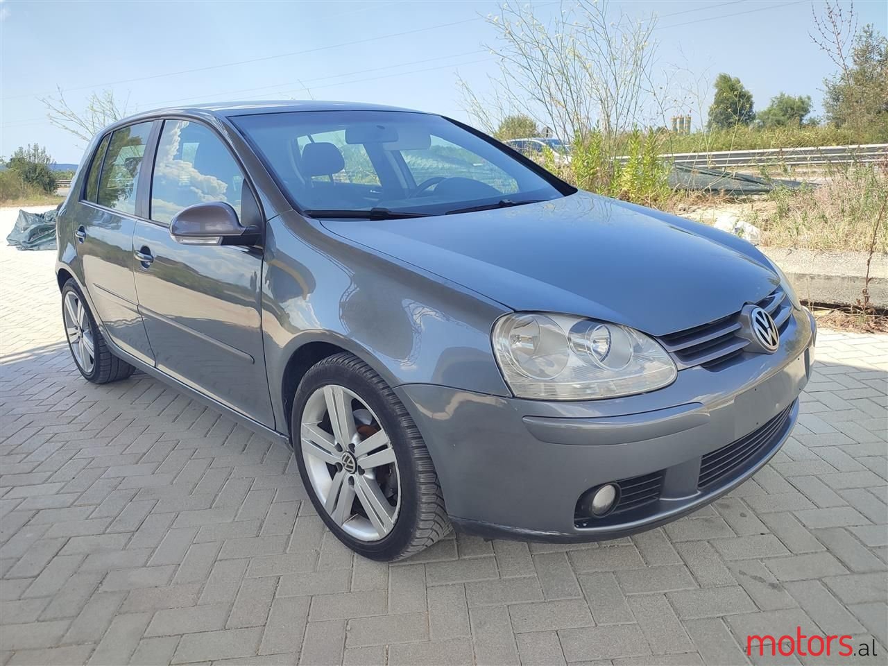 2007' Volkswagen Golf photo #2