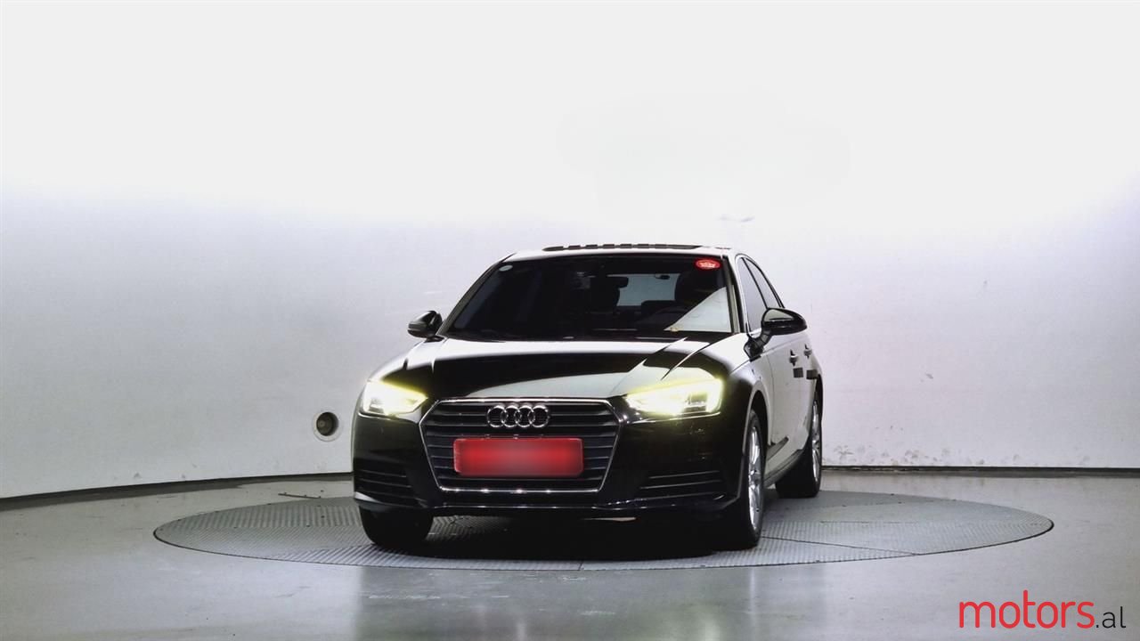 2016' Audi A4 photo #1