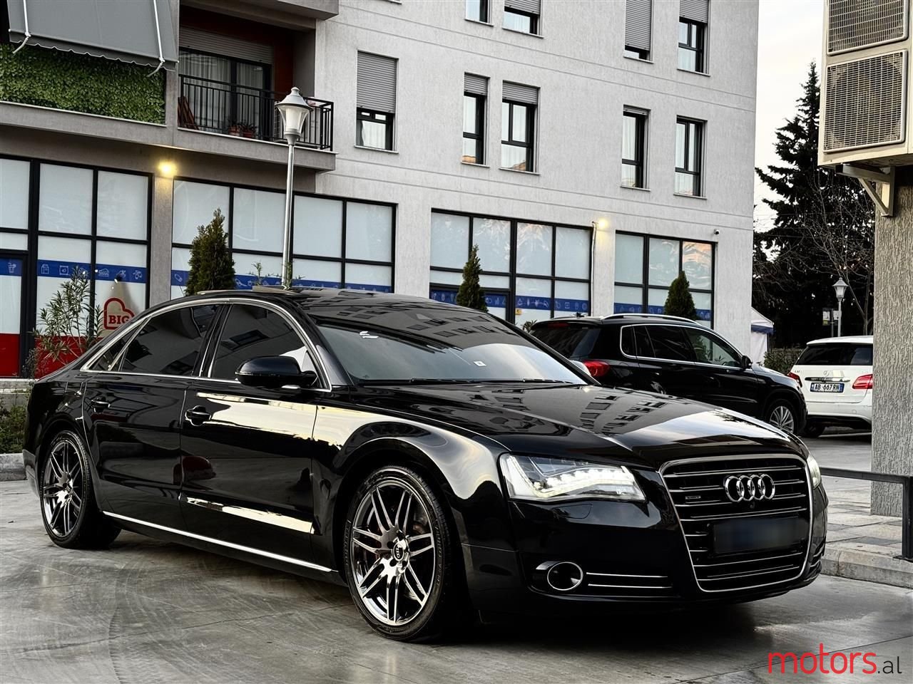 2014' Audi A8 photo #5