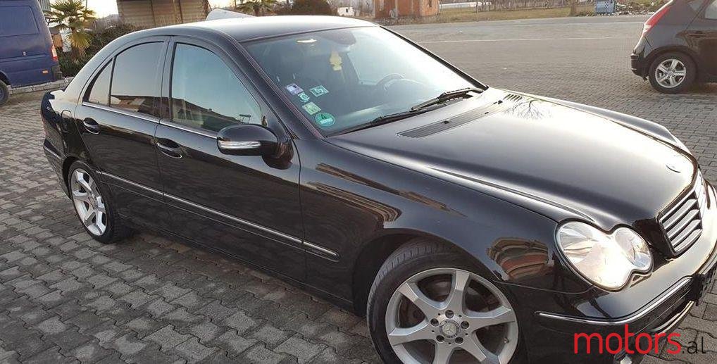 2006' Mercedes-Benz C 220 photo #1