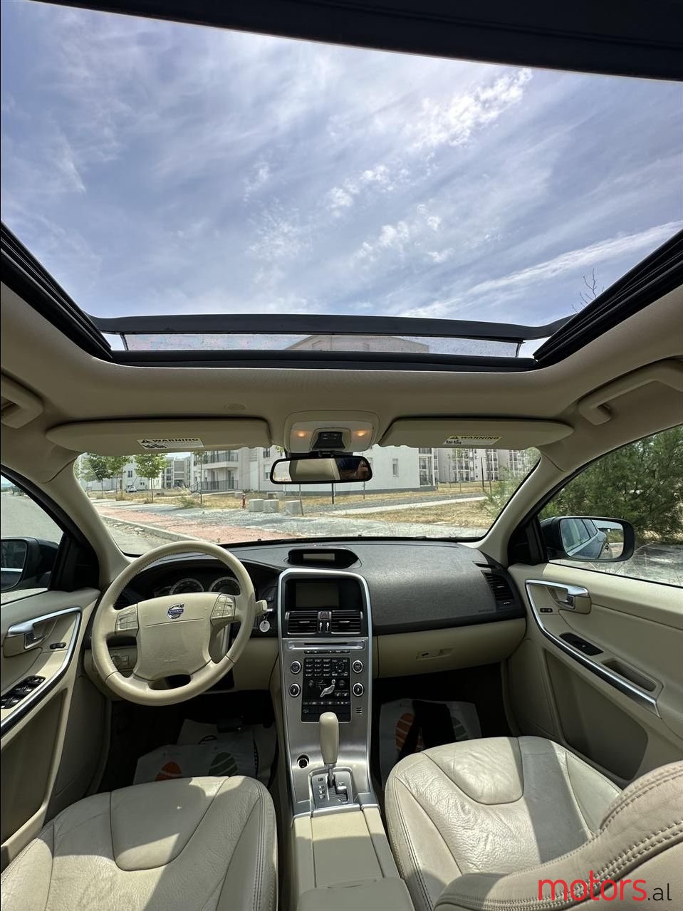 2010' Volvo Xc 60 photo #3