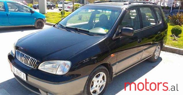 2001' Kia Carens photo #2