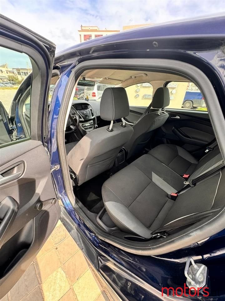 2012' Ford Focus photo #6