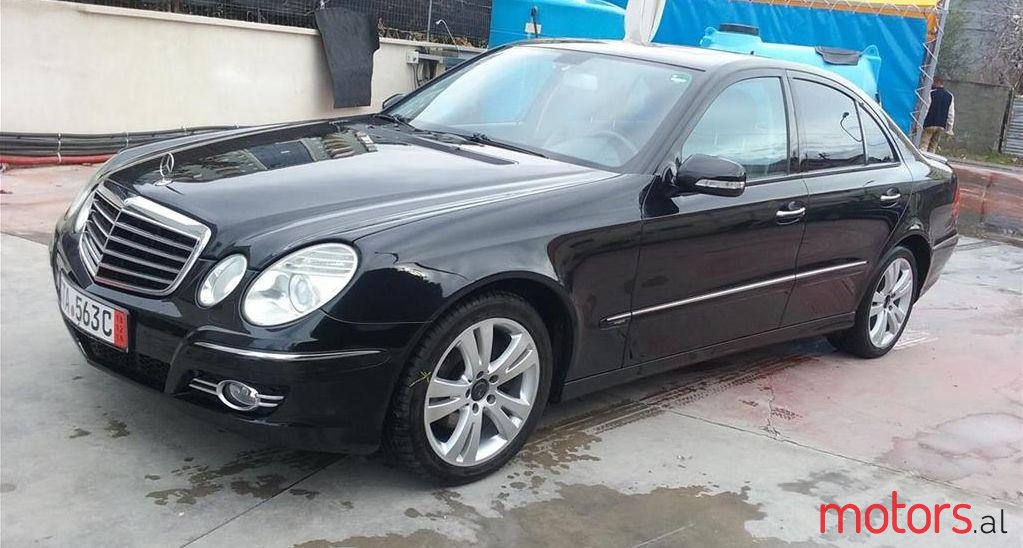 2008' Mercedes-Benz E 320 photo #1