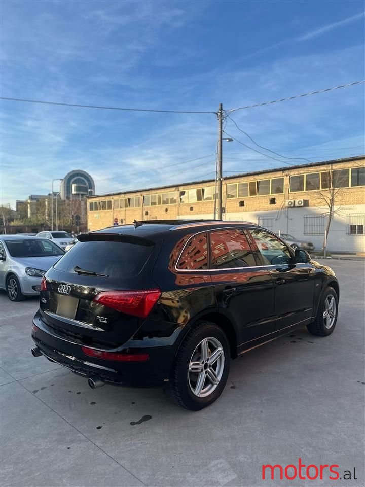 2011' Audi Q5 photo #4