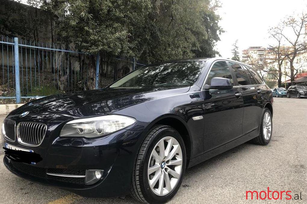 2013' BMW 520 photo #1