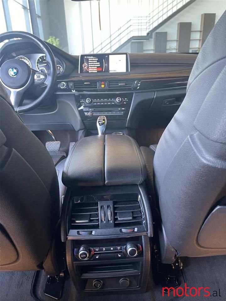 2015' BMW X5 photo #2