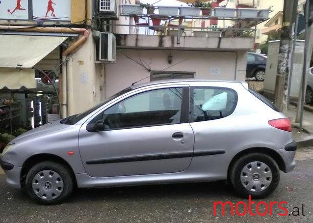 2000' Peugeot 206 photo #4