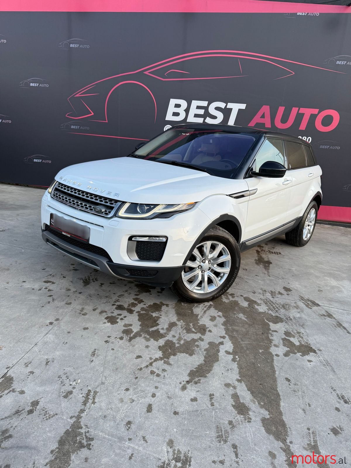 2015' Land Rover Range Rover Evoque photo #3