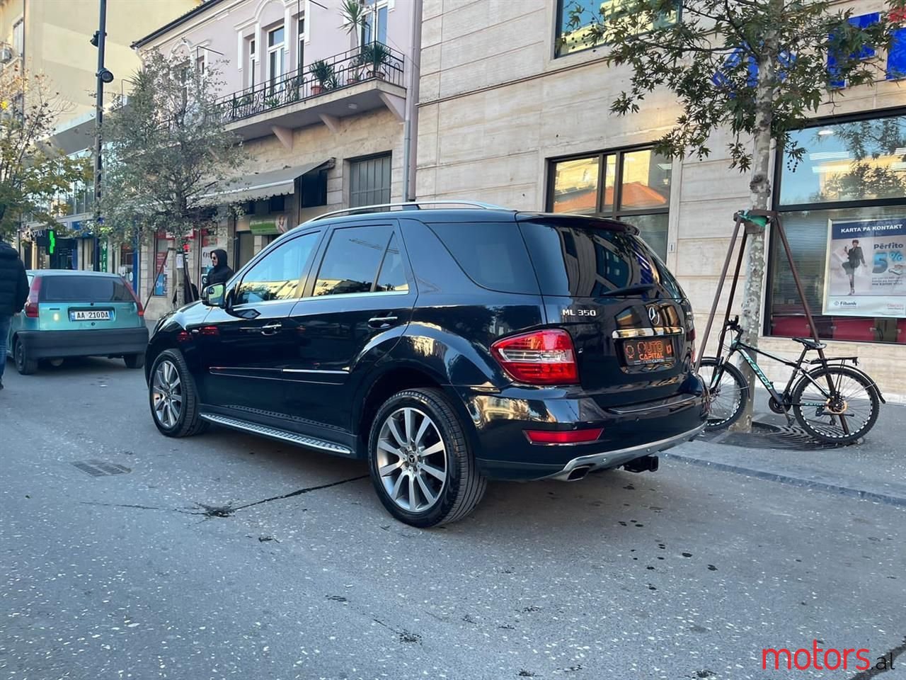 2011' Mercedes-Benz ML 350 photo #5