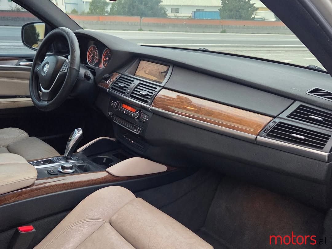 2009' BMW 320 photo #5