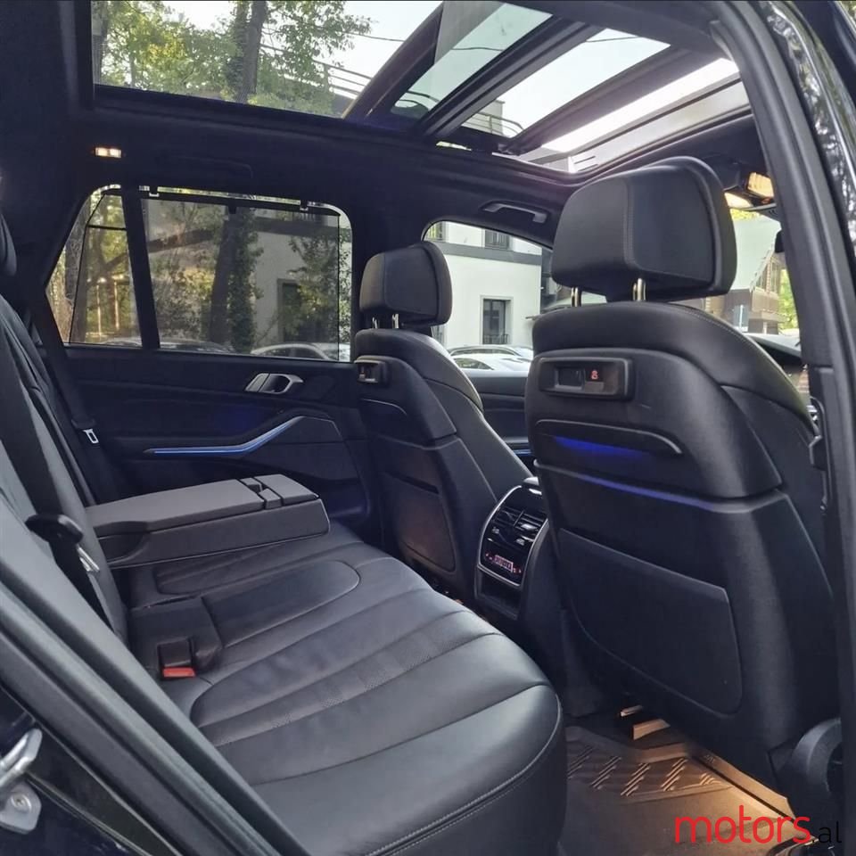 2020' BMW X5 photo #5