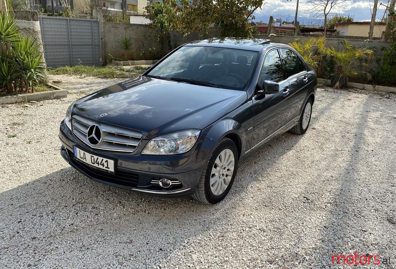 2008' Mercedes-Benz C 200 photo #1