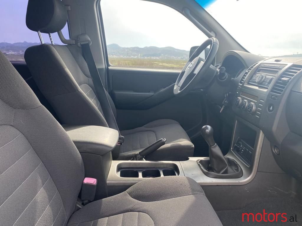 2008' Nissan Pathfinder photo #3