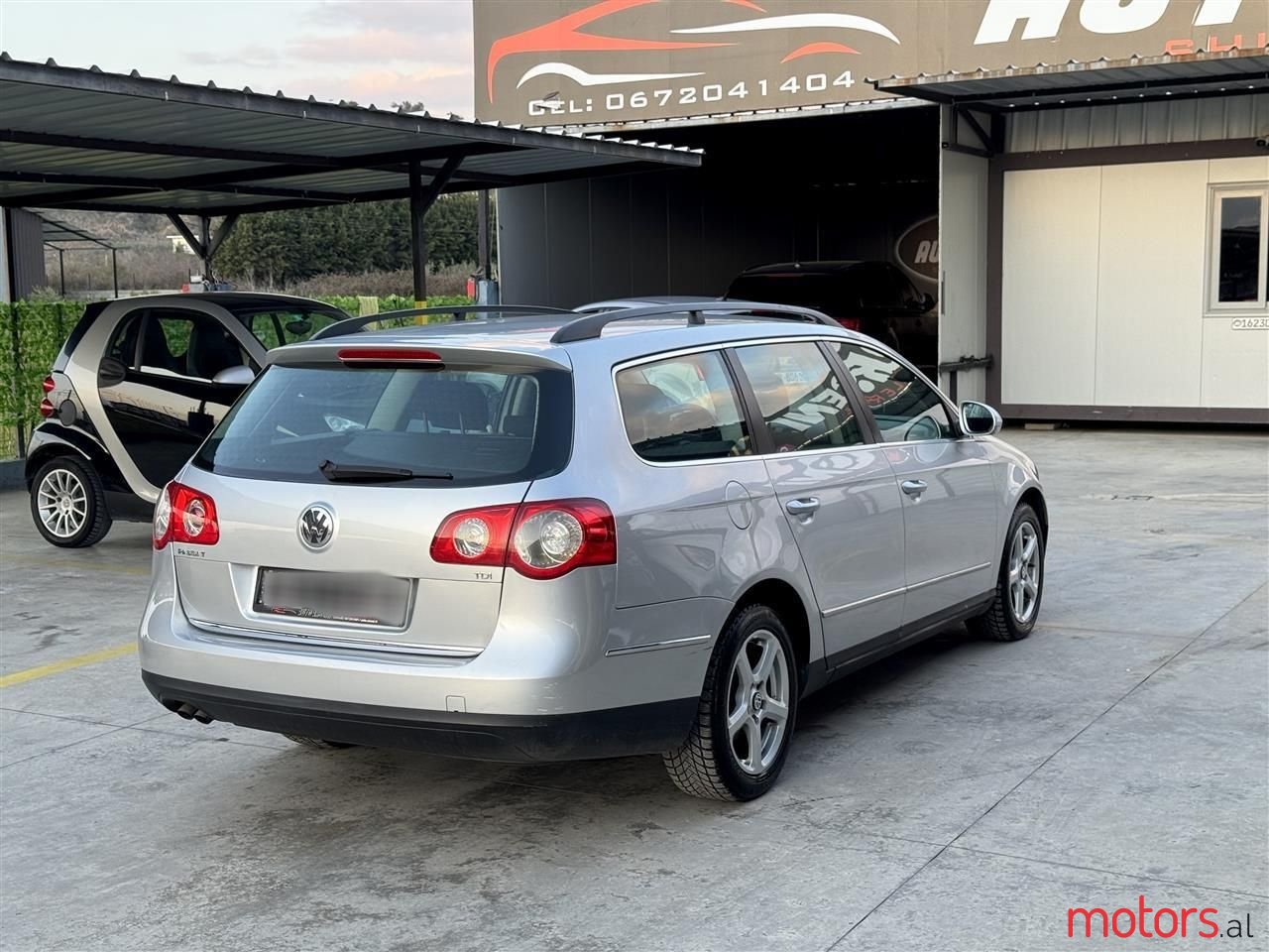 2007' Volkswagen Passat photo #5