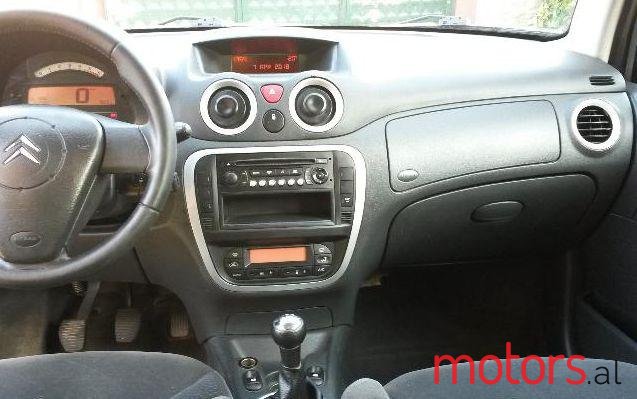 2008' Citroen C3 photo #1
