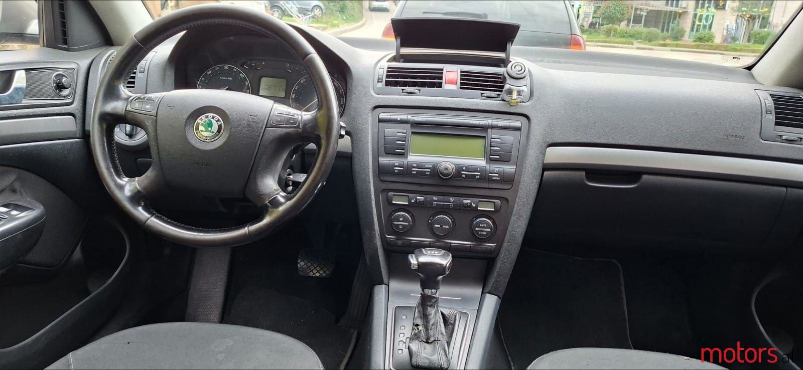 2006' Skoda Octavia photo #5