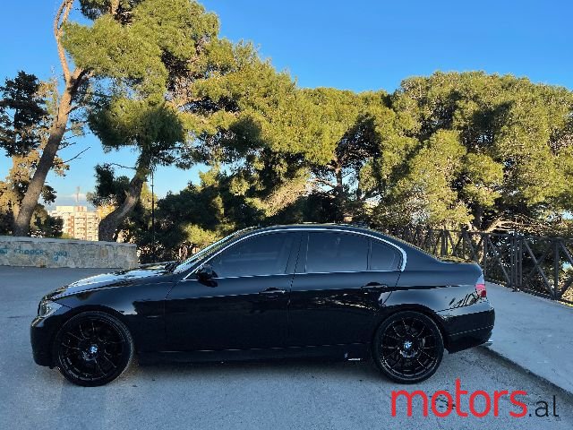 2006' BMW 330 photo #5