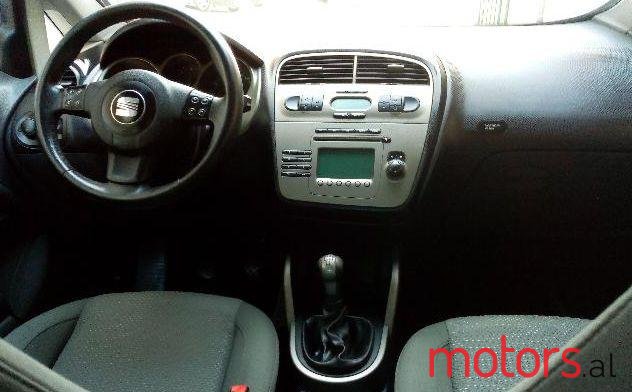 2005' SEAT Altea photo #1