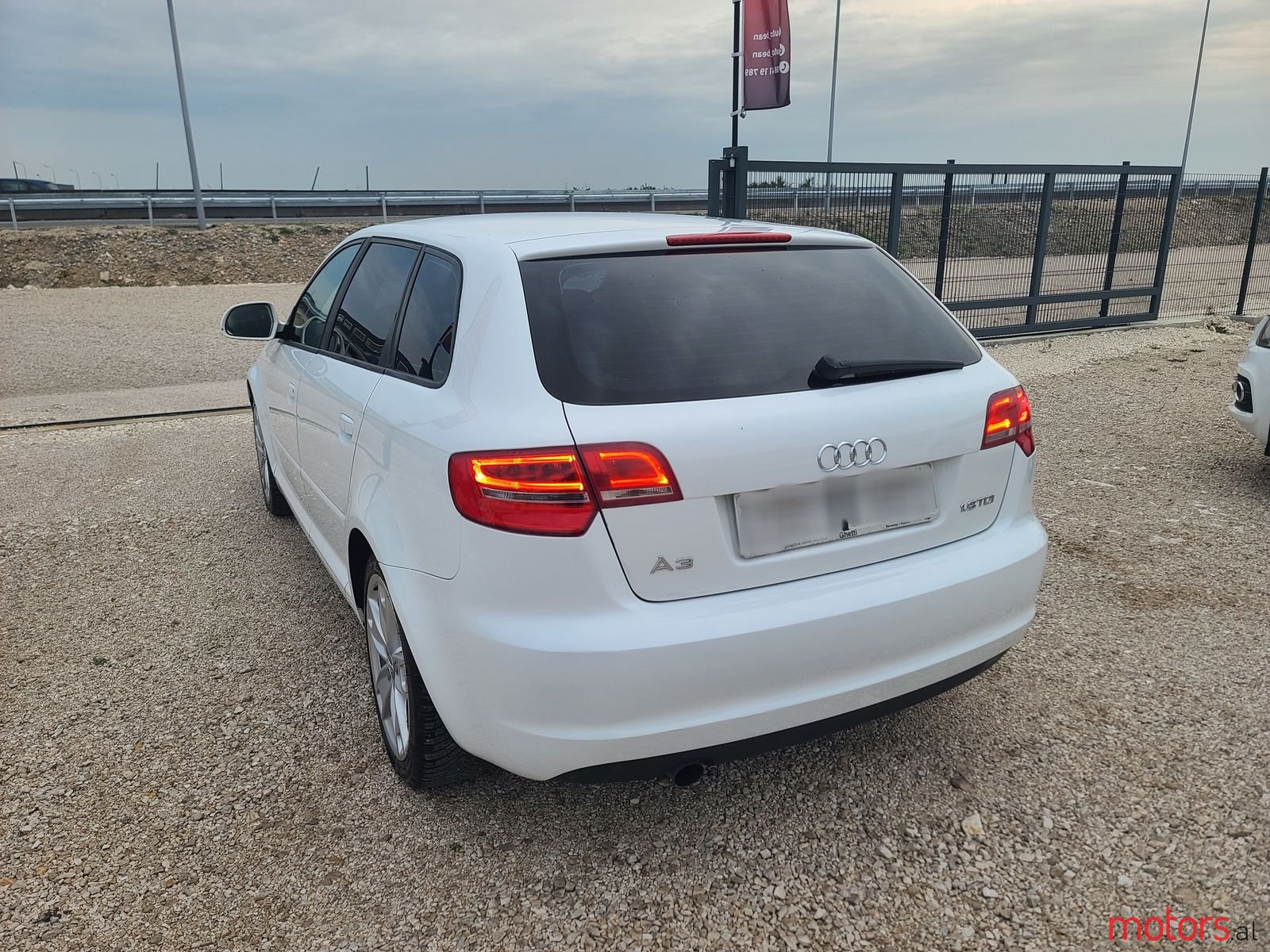 2011' Audi A3 photo #3