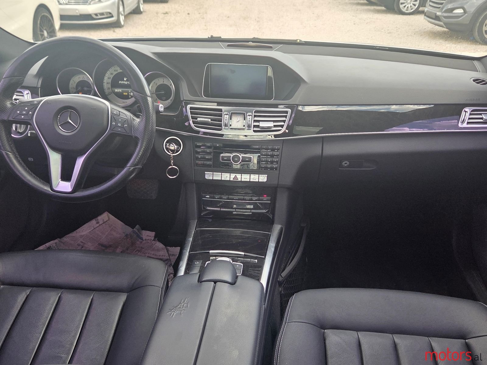 2014' Mercedes-Benz E 250 photo #2