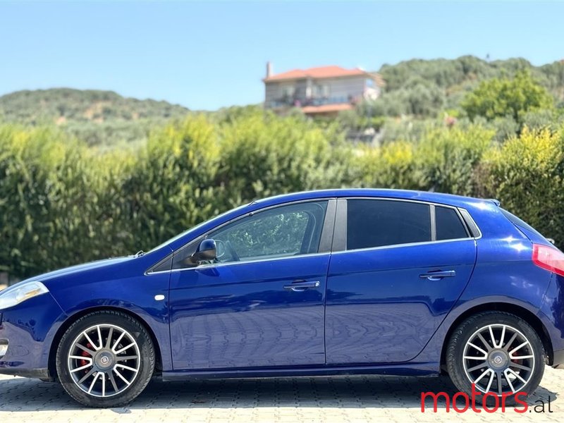 2011' Fiat Bravo photo #4