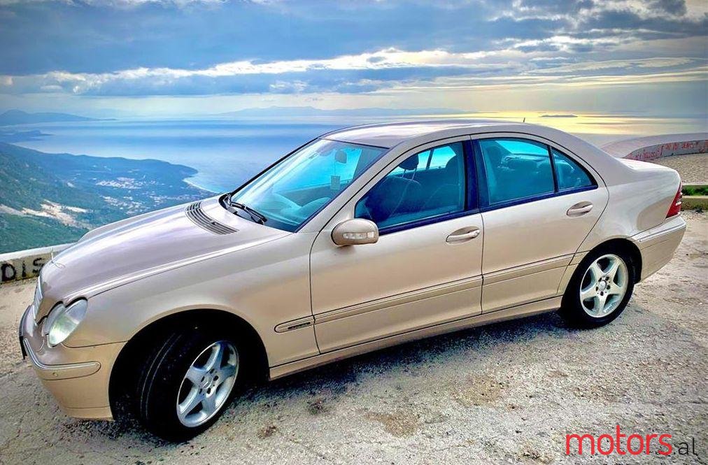 2001' Mercedes-Benz C 220 photo #1