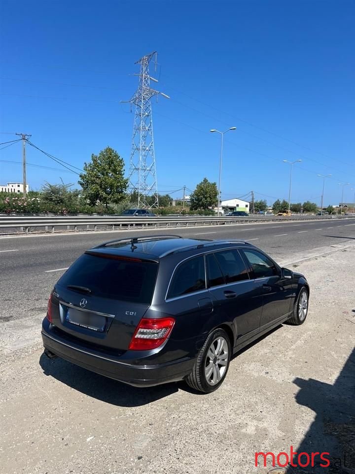 2010' Mercedes-Benz C 220 photo #1