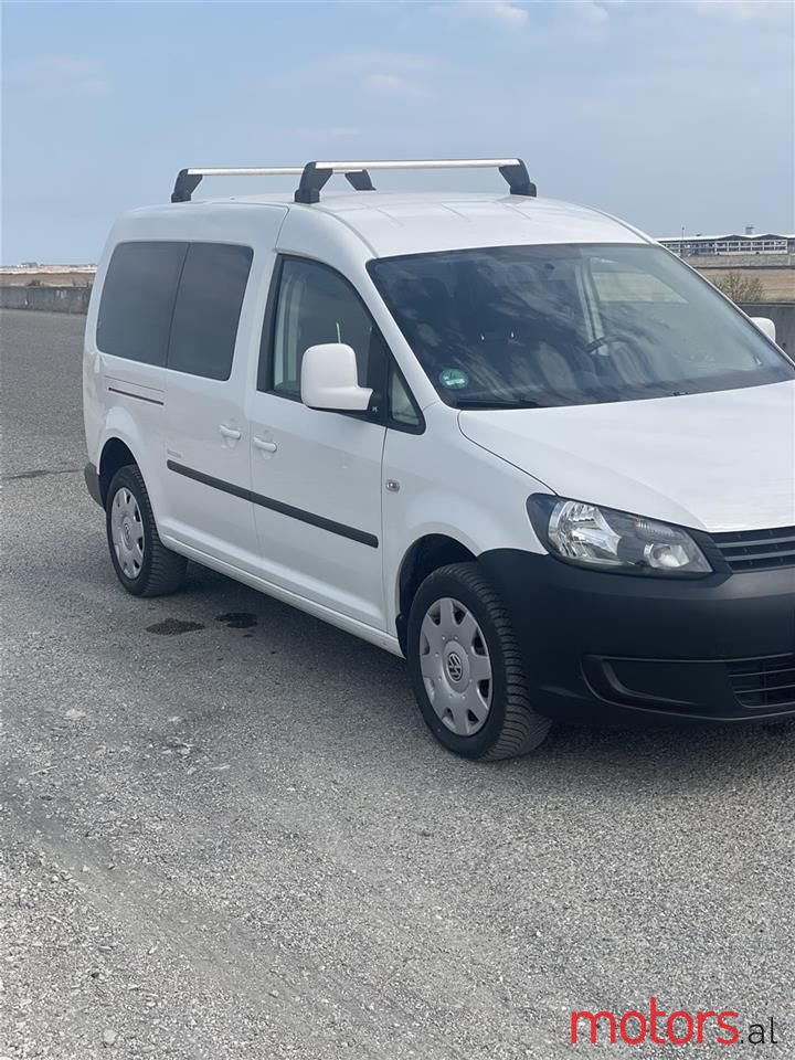 2014' Volkswagen Caddy photo #2